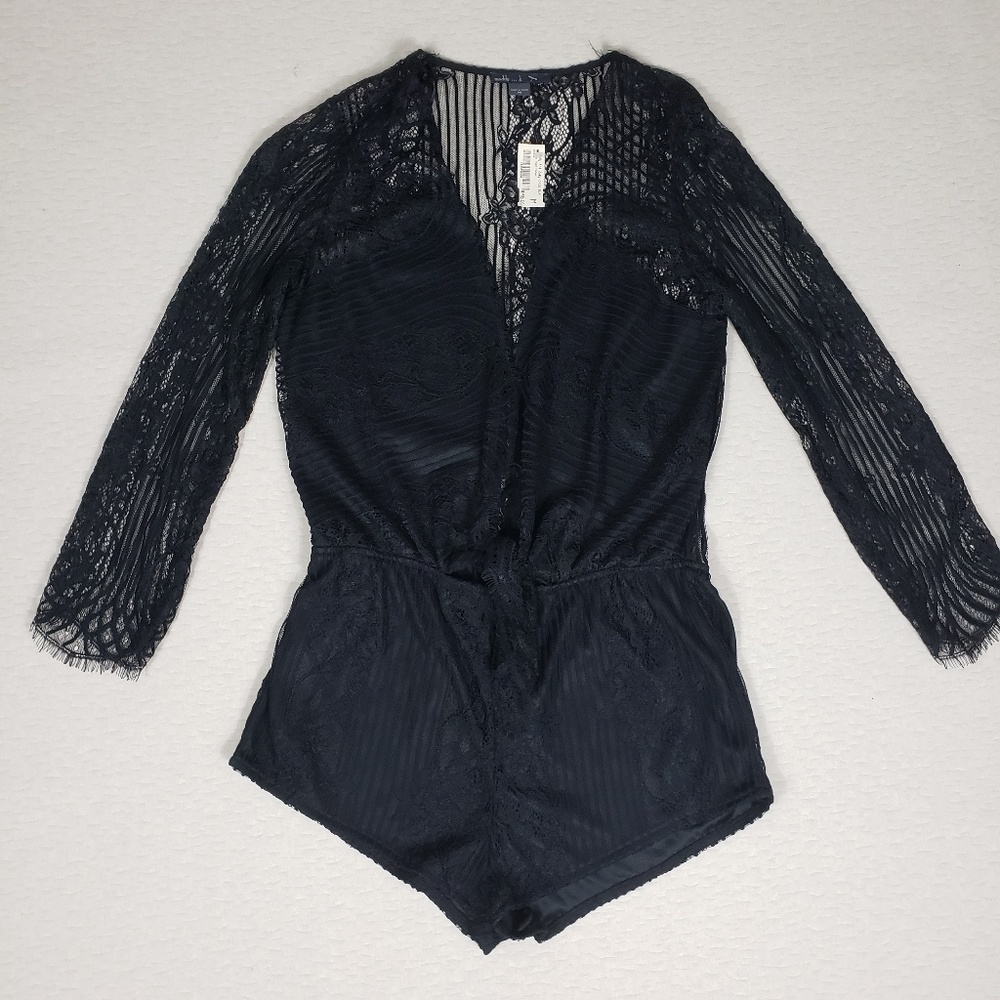 Maddy...k  Black  Lace Romper M